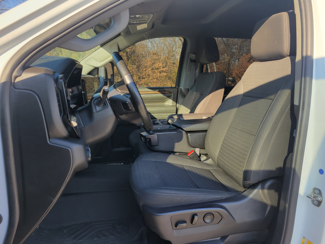 Chevrolet Silverado 2500HD LT Crew Cab 4WD 2024