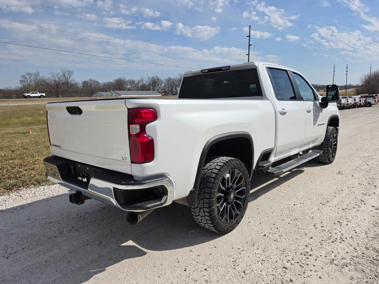 Chevrolet Silverado 2500HD LT Crew Cab Long Box 4WD 2024