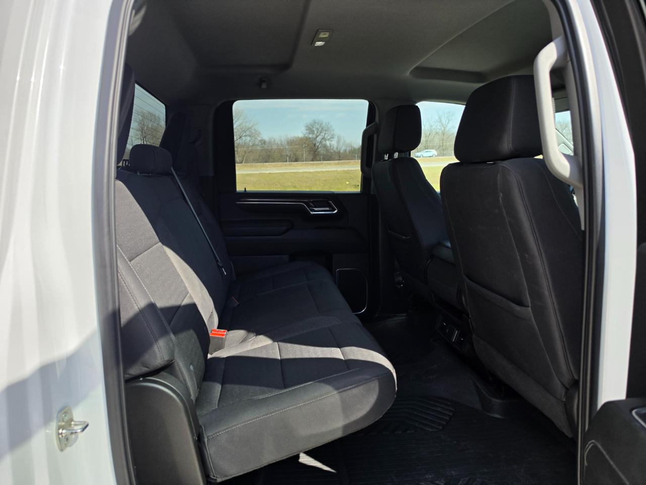 Chevrolet Silverado 2500HD LT Crew Cab Long Box 4WD 2024