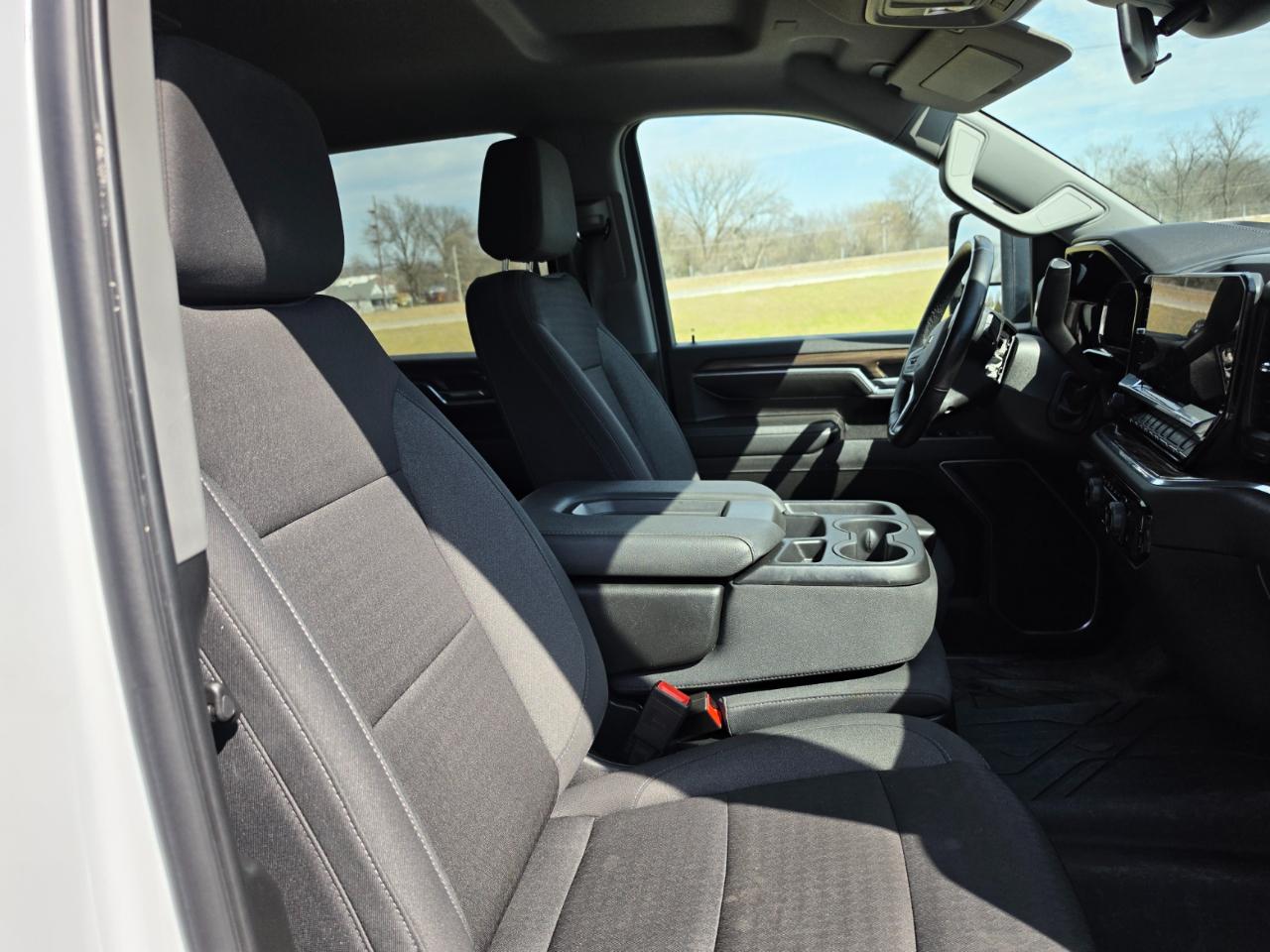 Chevrolet Silverado 2500HD LT Crew Cab Long Box 4WD 2024