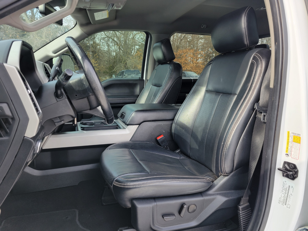 Ford F-350 SD Lariat Crew Cab 4WD 2021