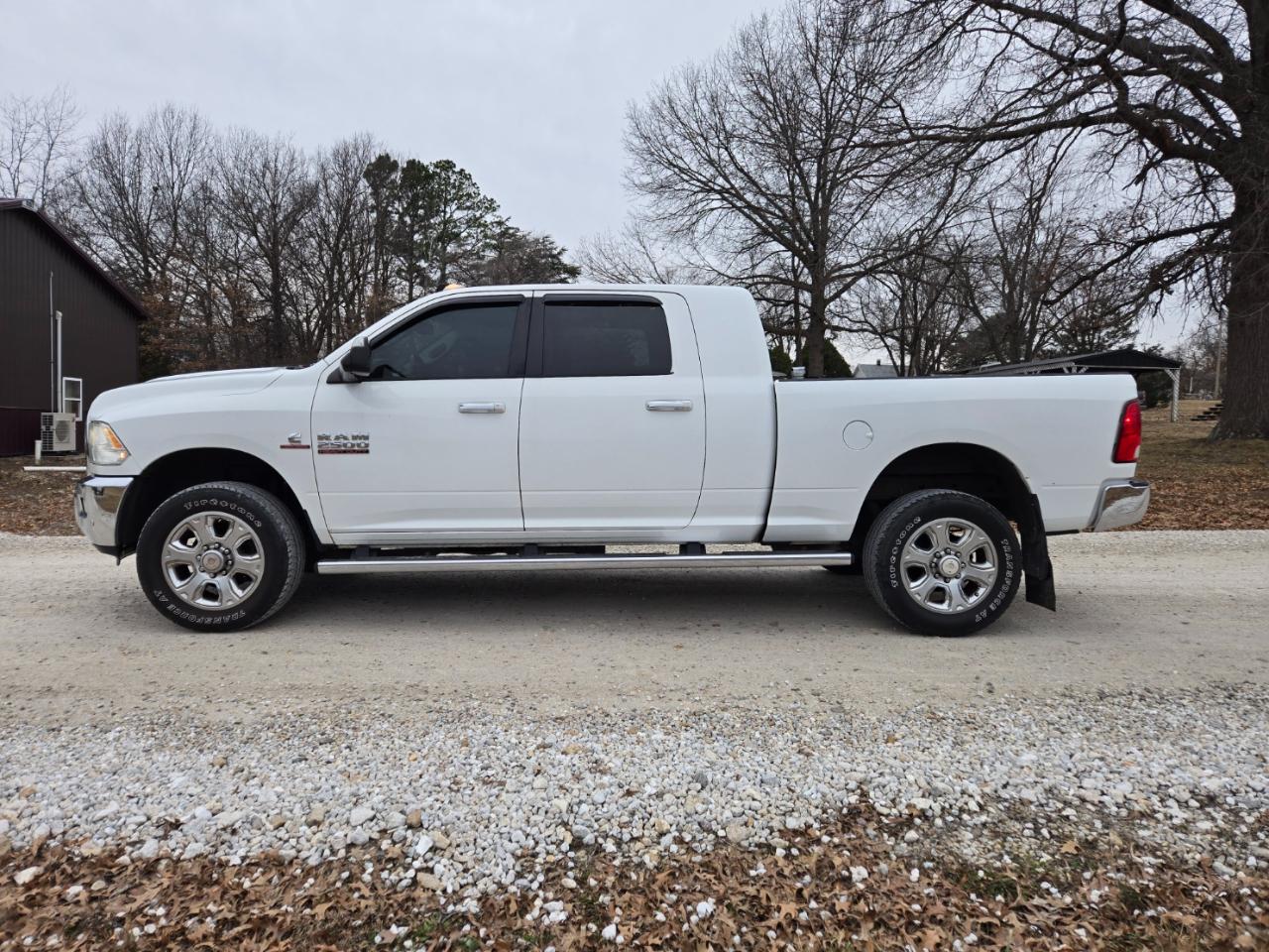 RAM 2500 Lone Star 4x4 Mega Cab 6'4" Box 2016