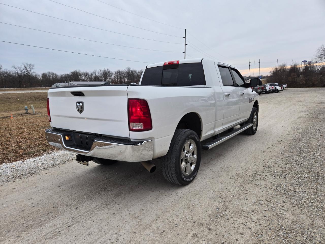 RAM 2500 Lone Star 4x4 Mega Cab 6'4" Box 2016