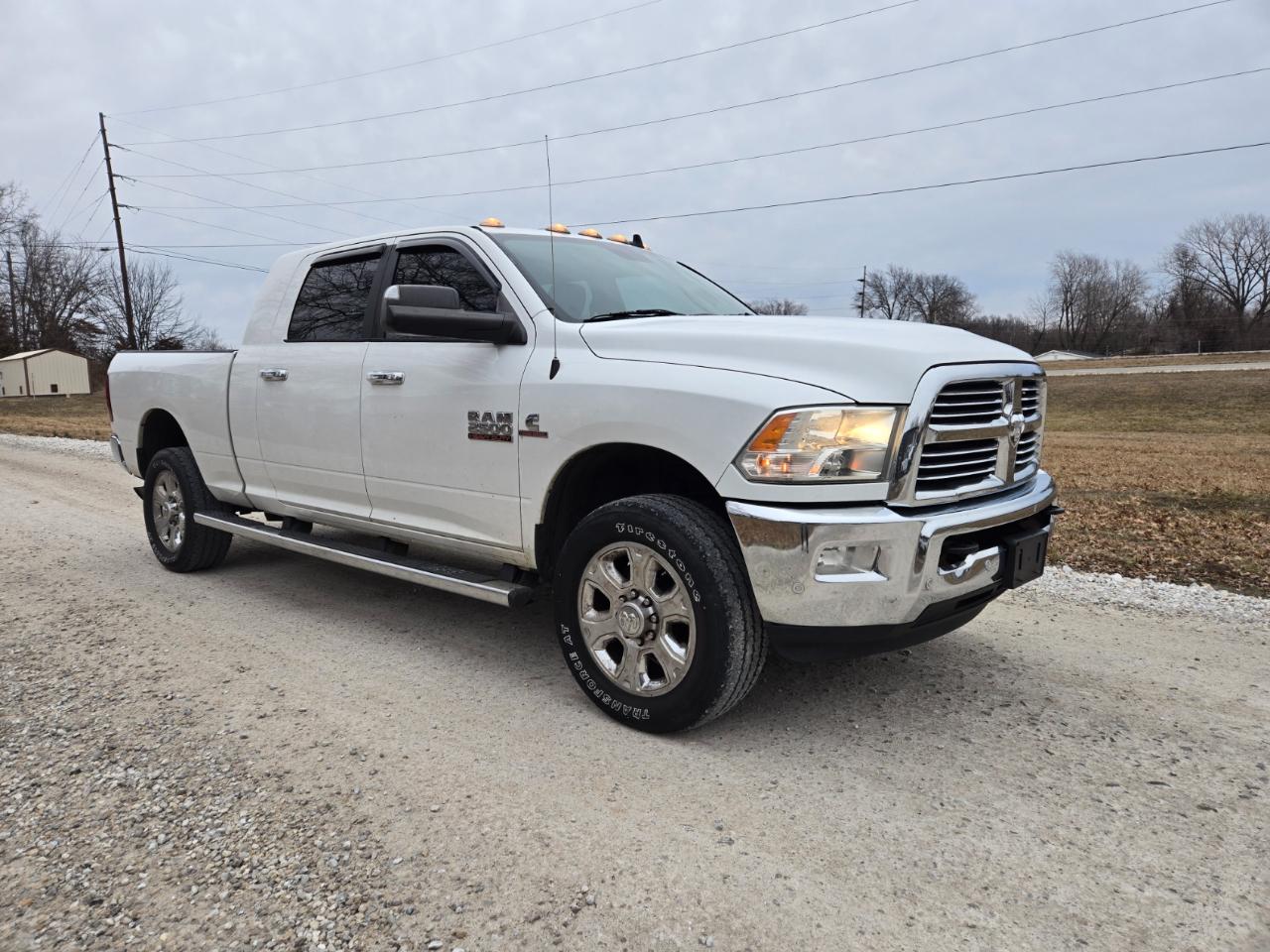 RAM 2500 Lone Star 4x4 Mega Cab 6'4" Box 2016