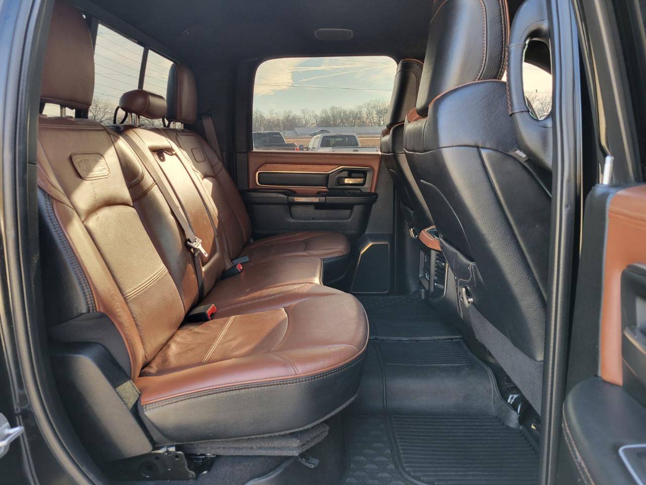 RAM 2500 Longhorn Crew Cab SWB 4WD 2022