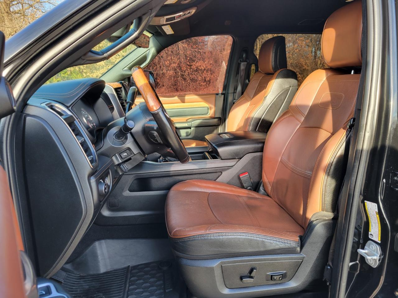 RAM 2500 Longhorn Crew Cab SWB 4WD 2022