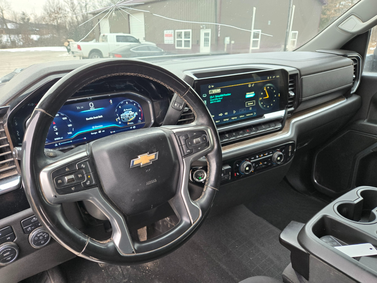 Chevrolet Silverado 2500HD LT Crew Cab Long Box 4WD 2024