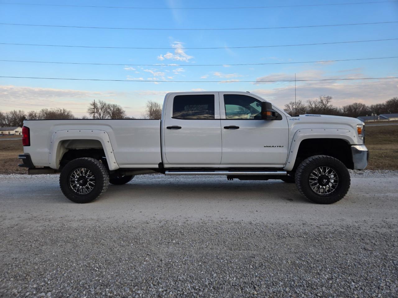 GMC Sierra 2500HD SLE1 Crew Cab 4WD 2019