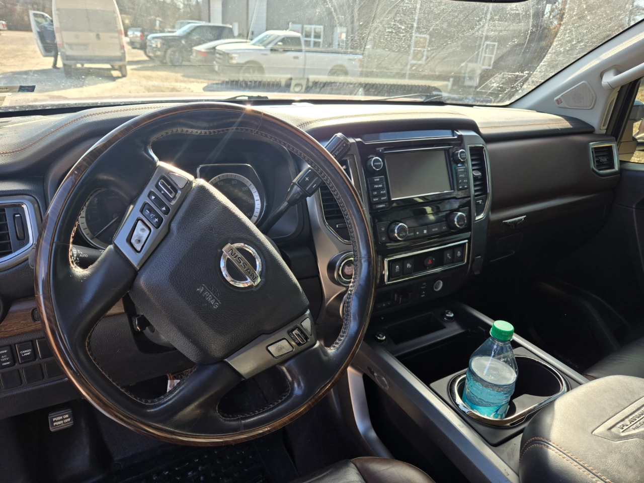 Nissan Titan XD SL 4WD Diesel 2017