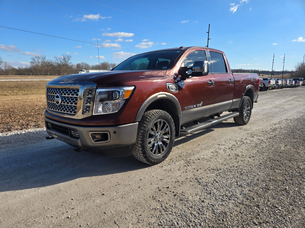 Nissan Titan XD SL 4WD Diesel 2017