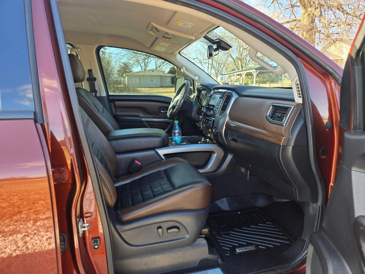 Nissan Titan XD SL 4WD Diesel 2017