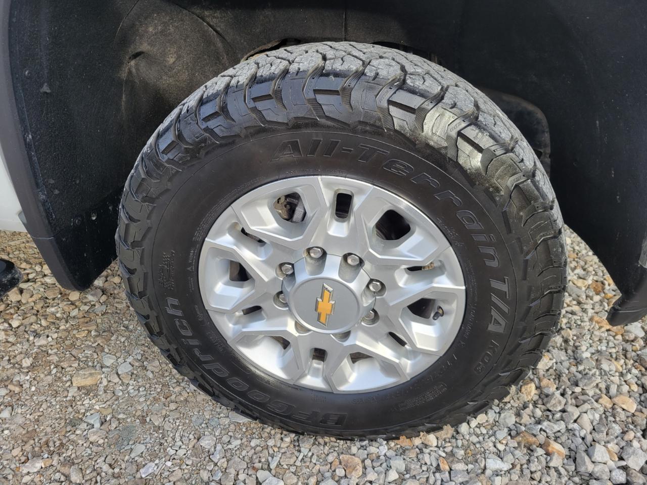 Chevrolet Silverado 2500HD LT Crew Cab 4WD 2024