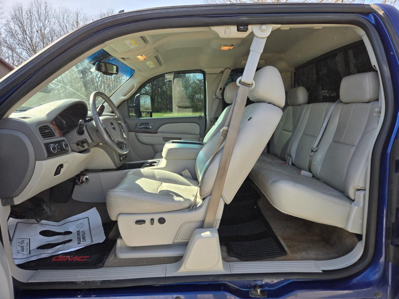 GMC Sierra 2500HD SLT Ext. Cab 4WD 2013