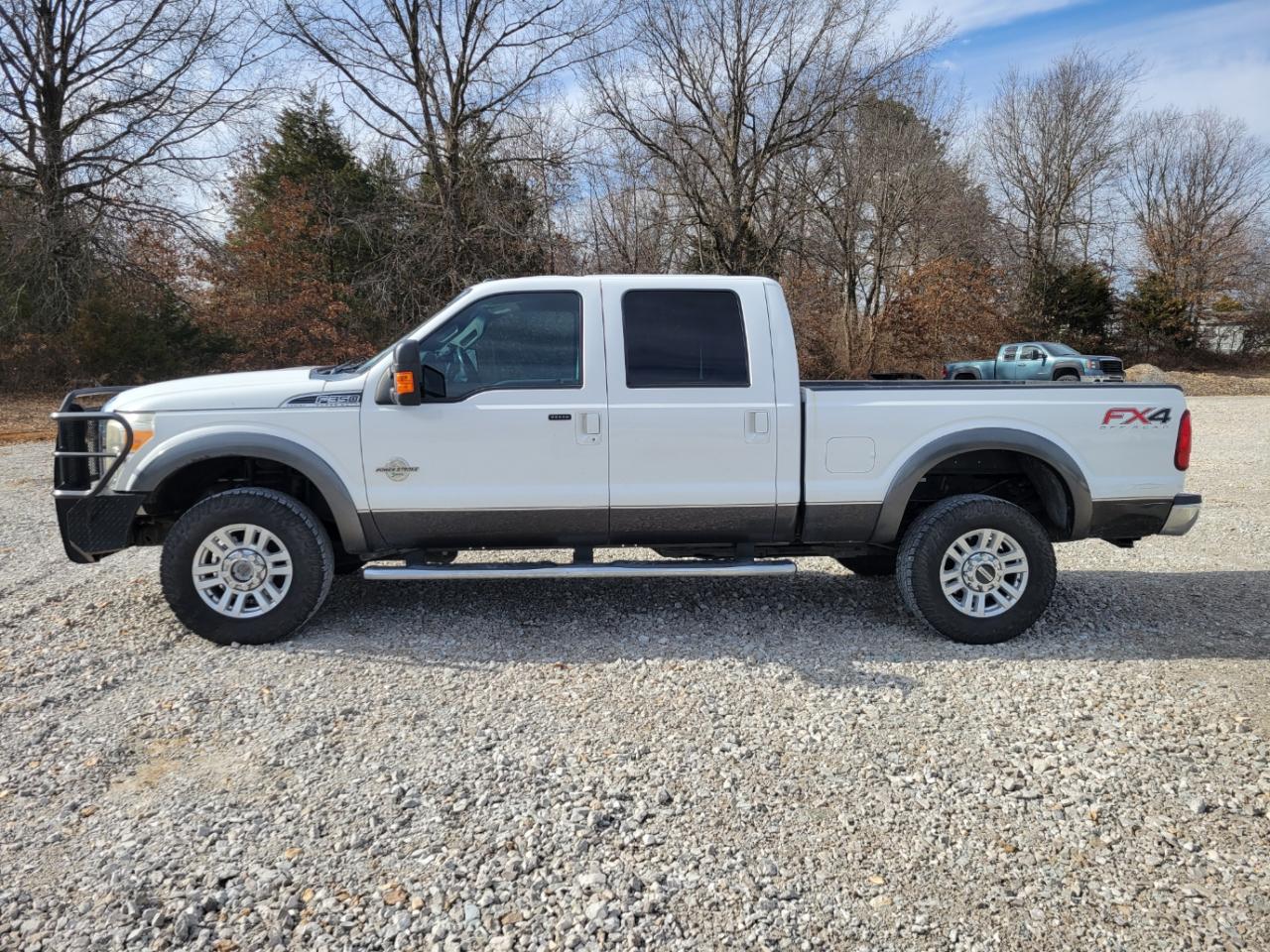 Ford F-350 SD Lariat Crew Cab 4WD 2016