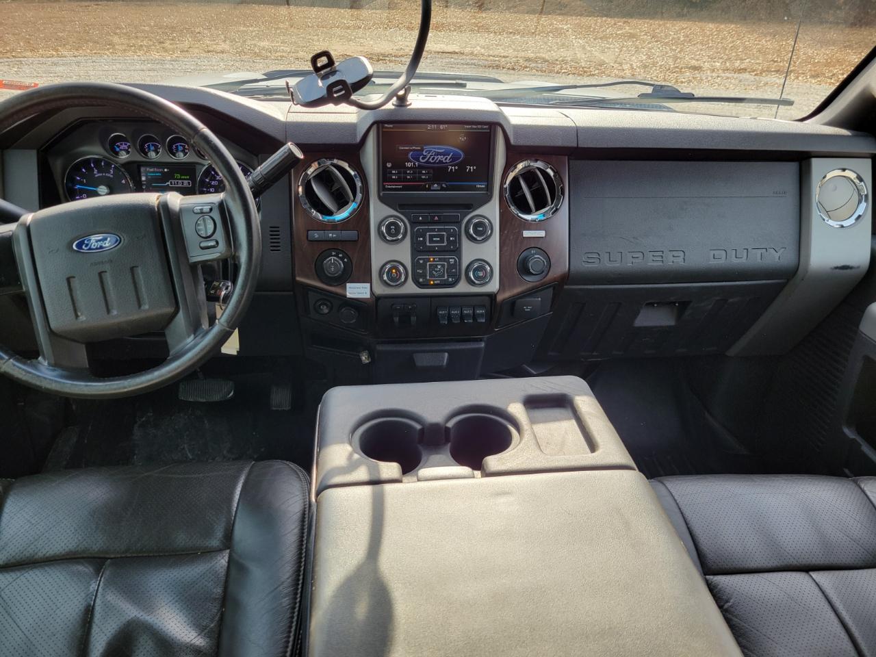 Ford F-350 SD Lariat Crew Cab 4WD 2016