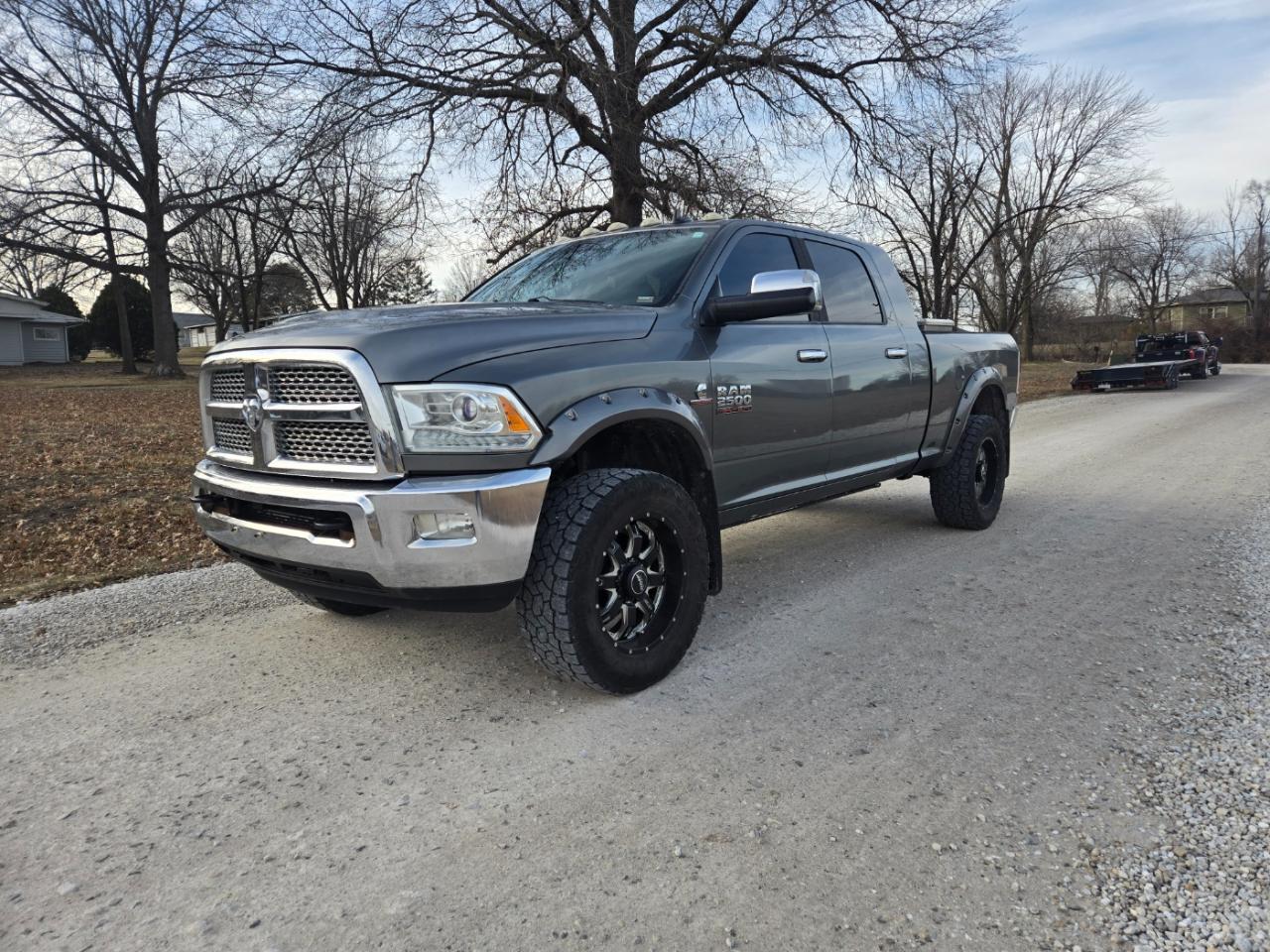 2013 RAM 2500 Laramie Mega Cab 4WD