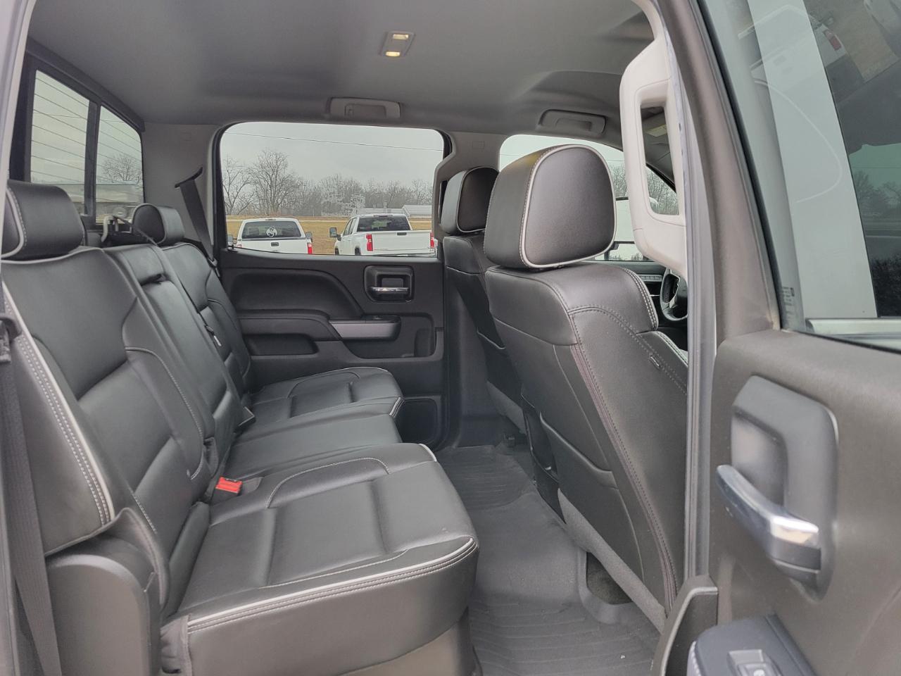 Chevrolet Silverado 2500HD High Country 4WD 2018