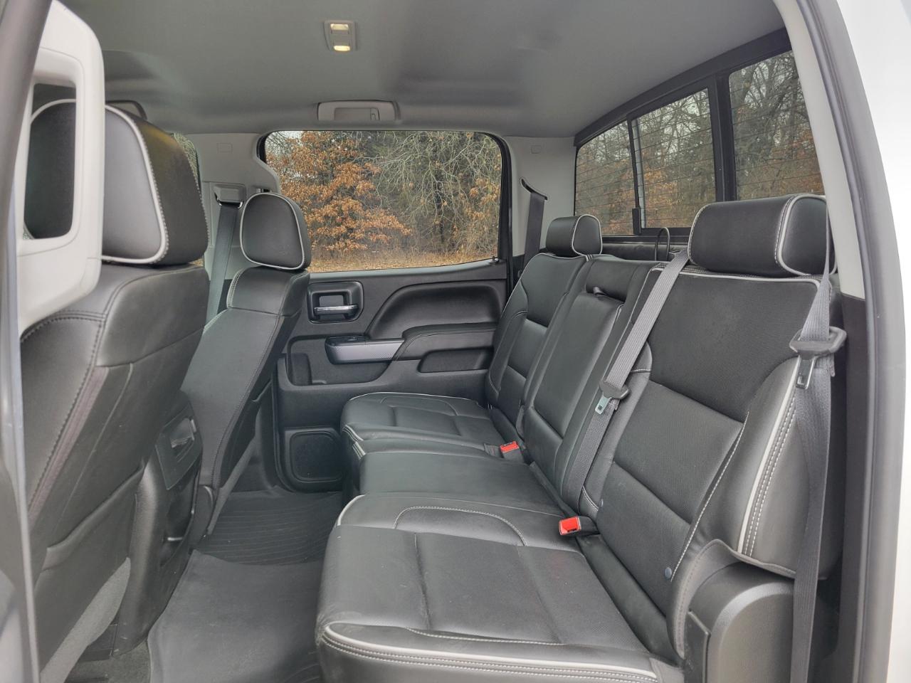 Chevrolet Silverado 2500HD High Country 4WD 2018