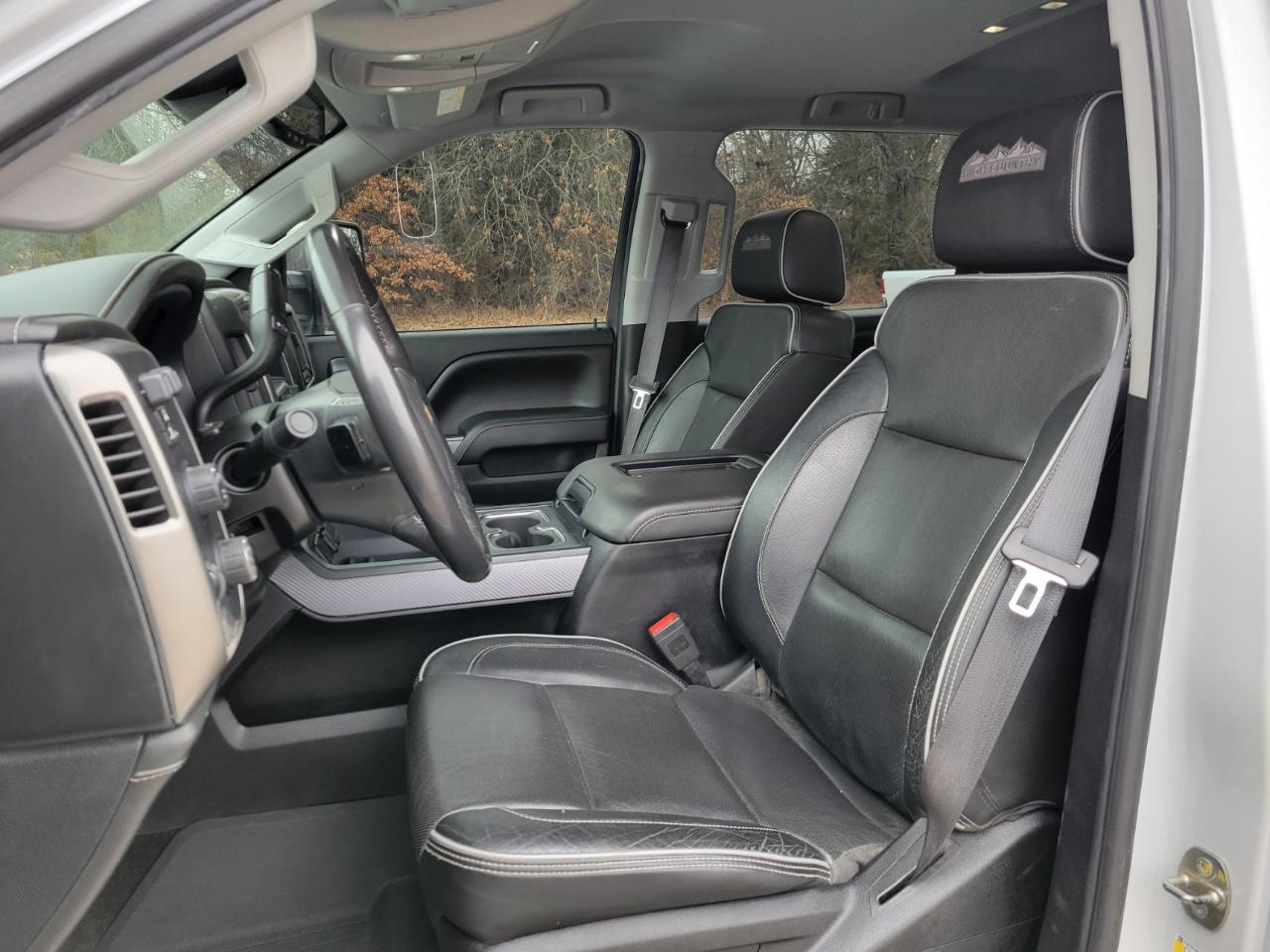 Chevrolet Silverado 2500HD High Country 4WD 2018