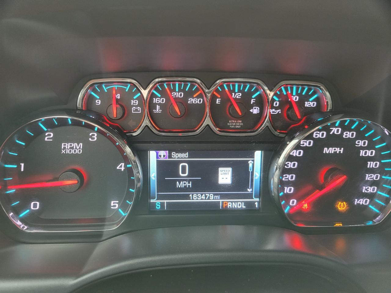 Chevrolet Silverado 2500HD High Country 4WD 2018