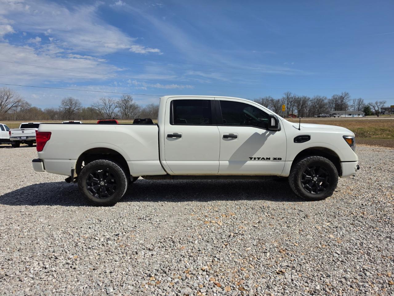 Nissan Titan XD PRO-4X Crew Cab 4WD Diesel 2018