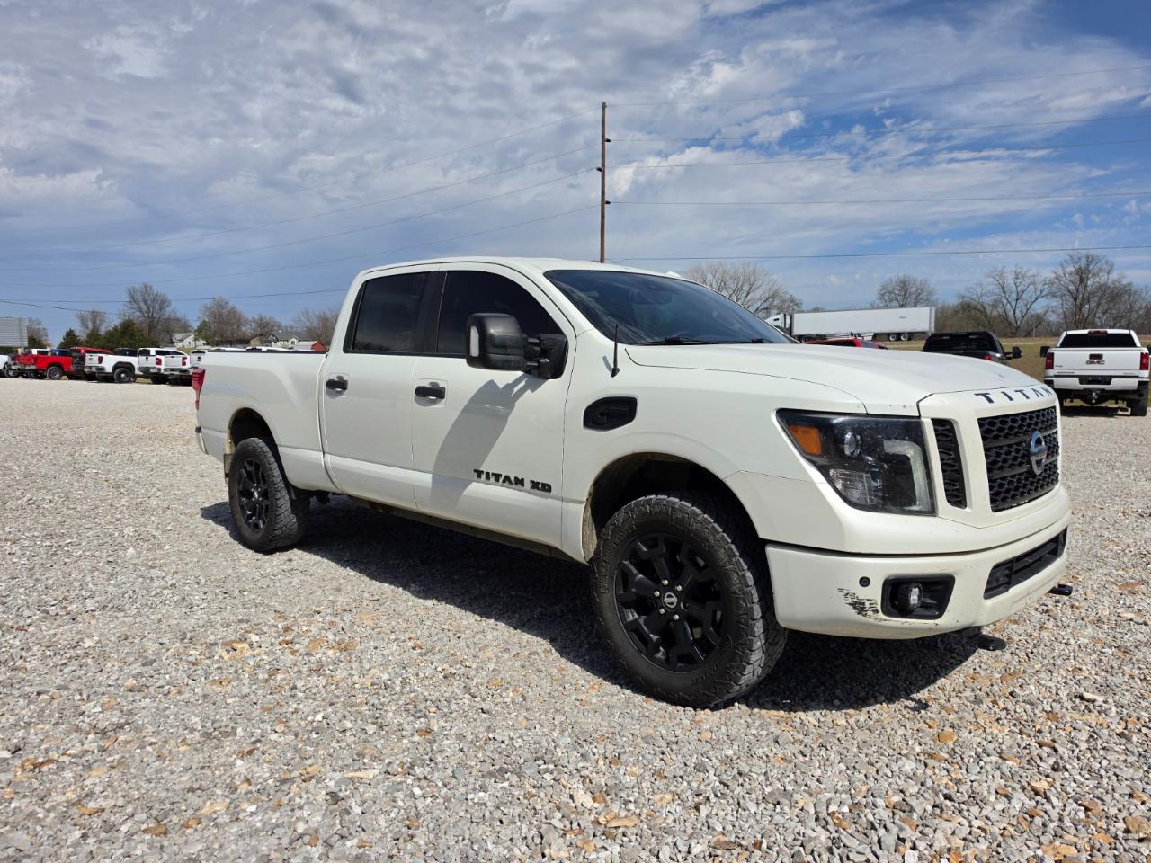 Nissan Titan XD PRO-4X Crew Cab 4WD Diesel 2018