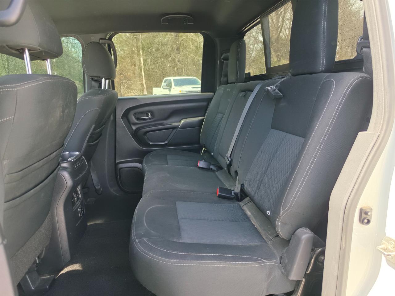 Nissan Titan XD PRO-4X Crew Cab 4WD Diesel 2018