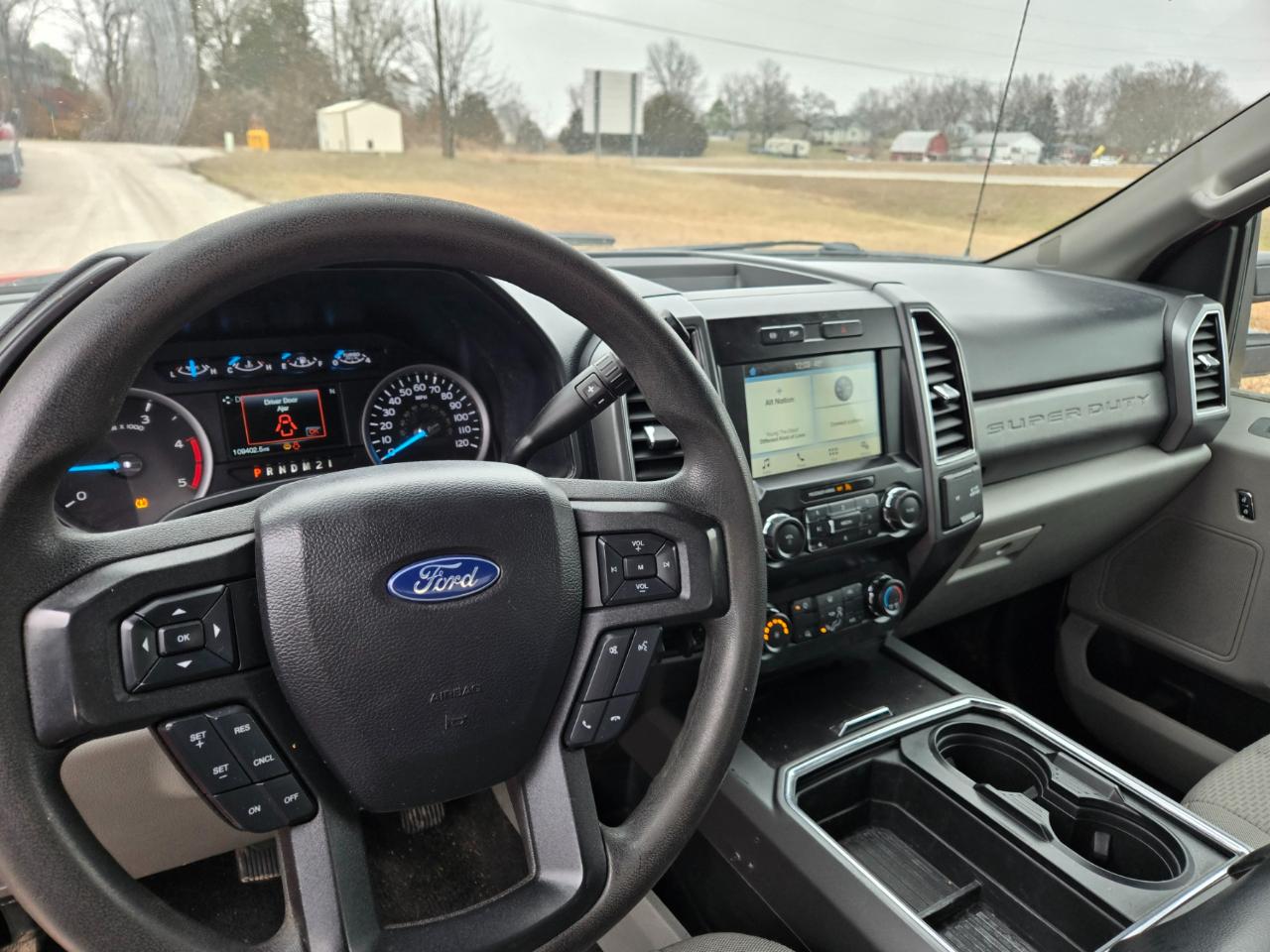 Ford F-250 SD XLT Crew Cab Long Bed 4WD 2019