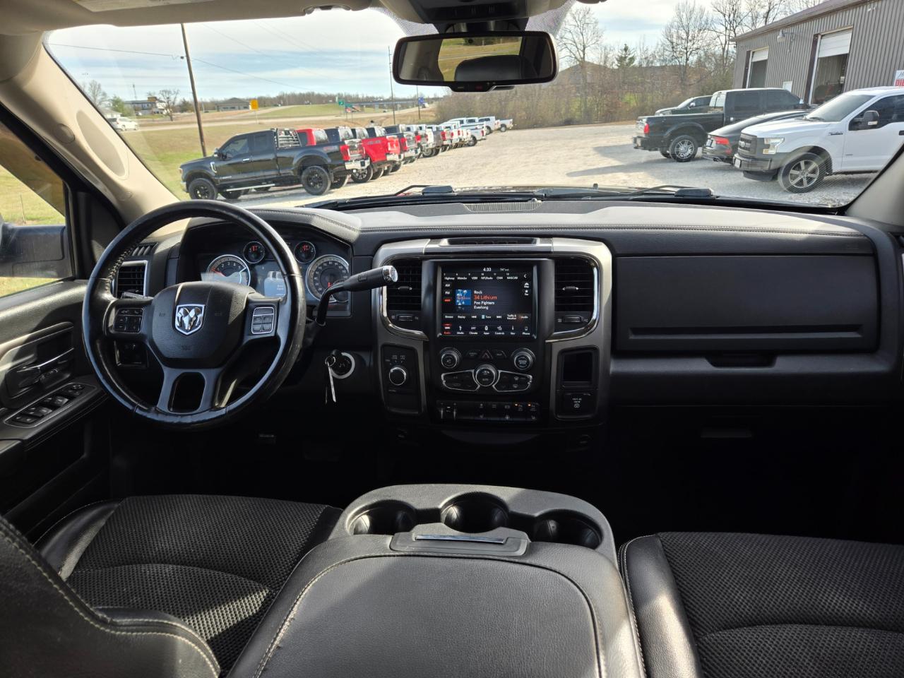 RAM 3500 Big Horn Crew Cab SWB 4WD 2018