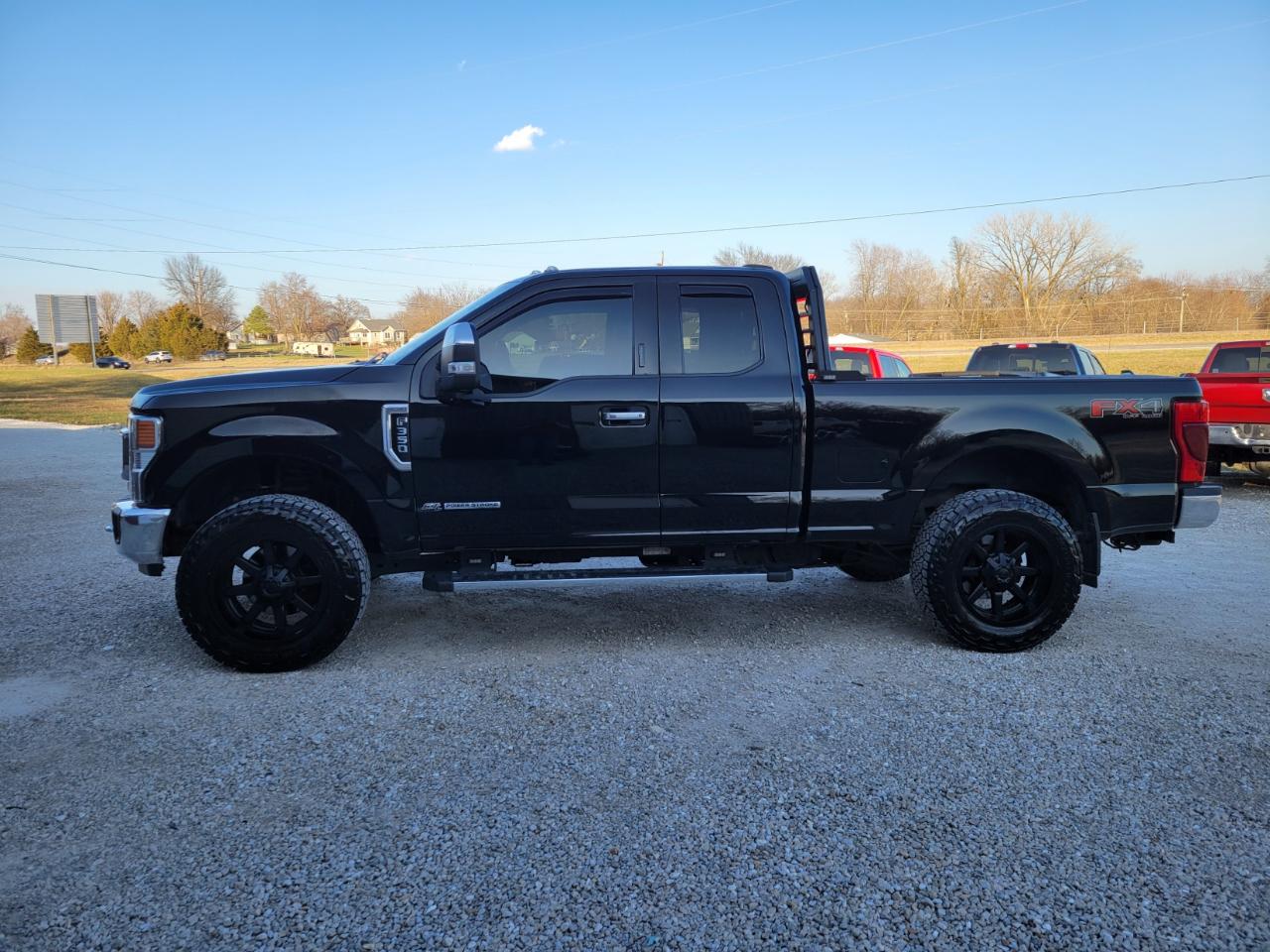 Ford F-350 SD Lariat SuperCab 4WD 2022