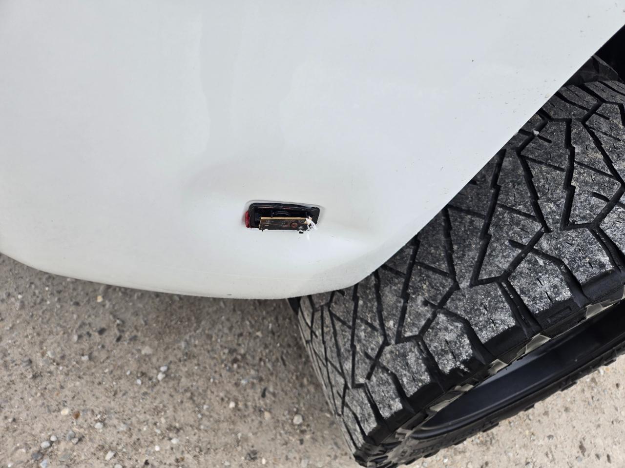 GMC Sierra 3500HD Denali Crew Cab 4WD 2017