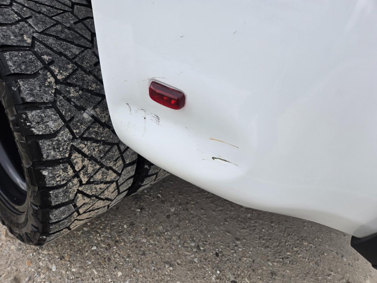 GMC Sierra 3500HD Denali Crew Cab 4WD 2017