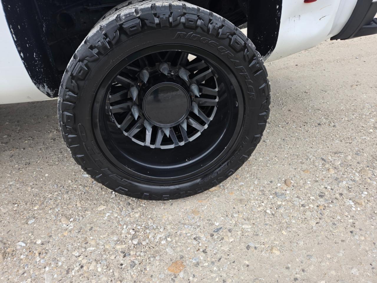 GMC Sierra 3500HD Denali Crew Cab 4WD 2017