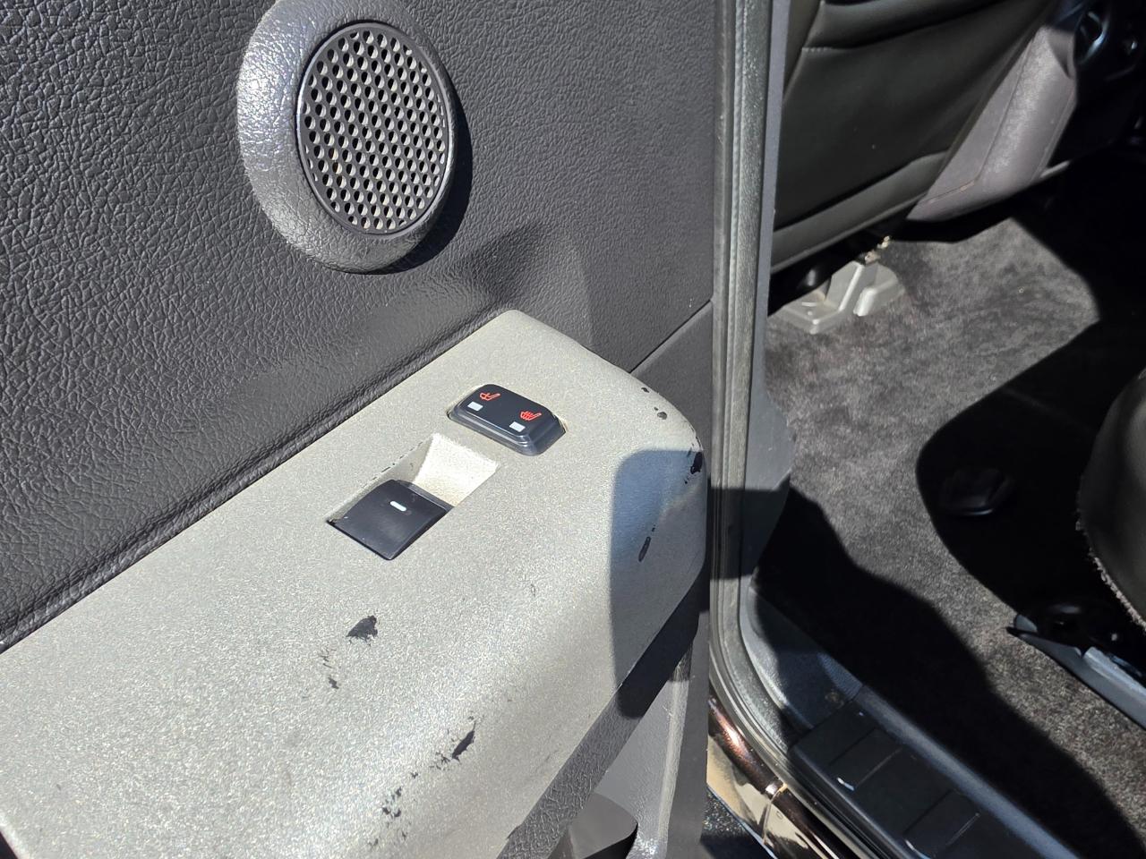 Ford F-350 SD Lariat Crew Cab 4WD 2013