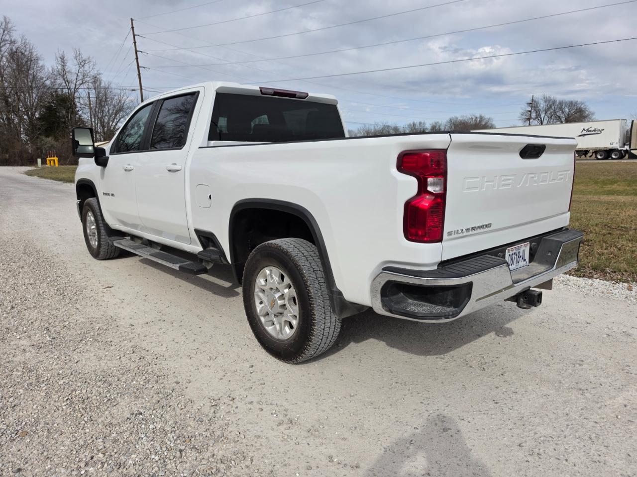 Chevrolet Silverado 2500HD LT Crew Cab 4WD 2024