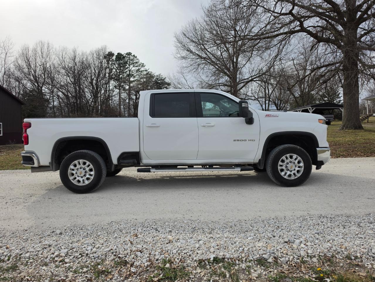 Chevrolet Silverado 2500HD LT Crew Cab 4WD 2024