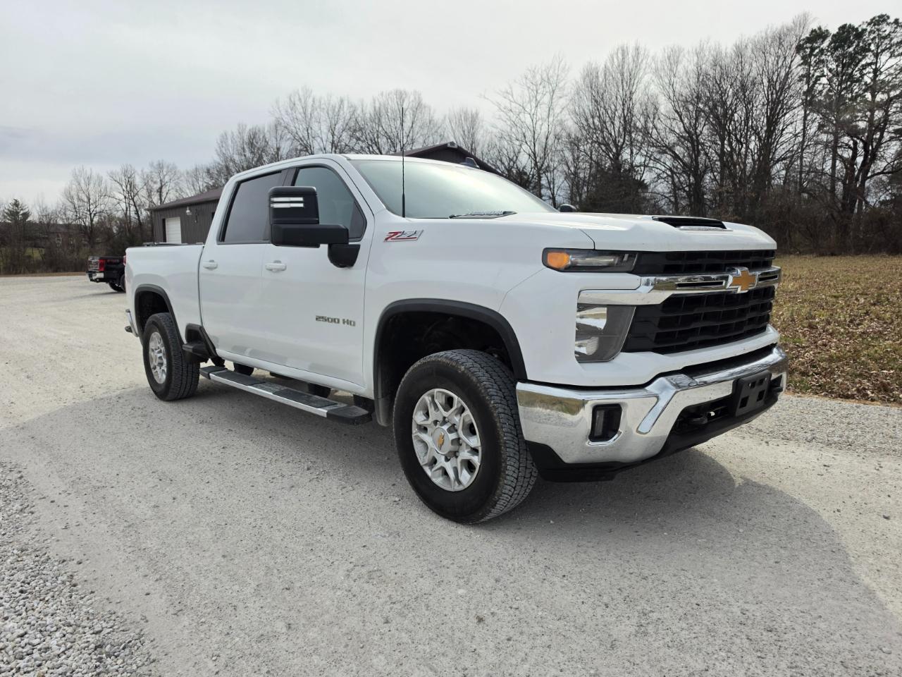 Chevrolet Silverado 2500HD LT Crew Cab 4WD 2024