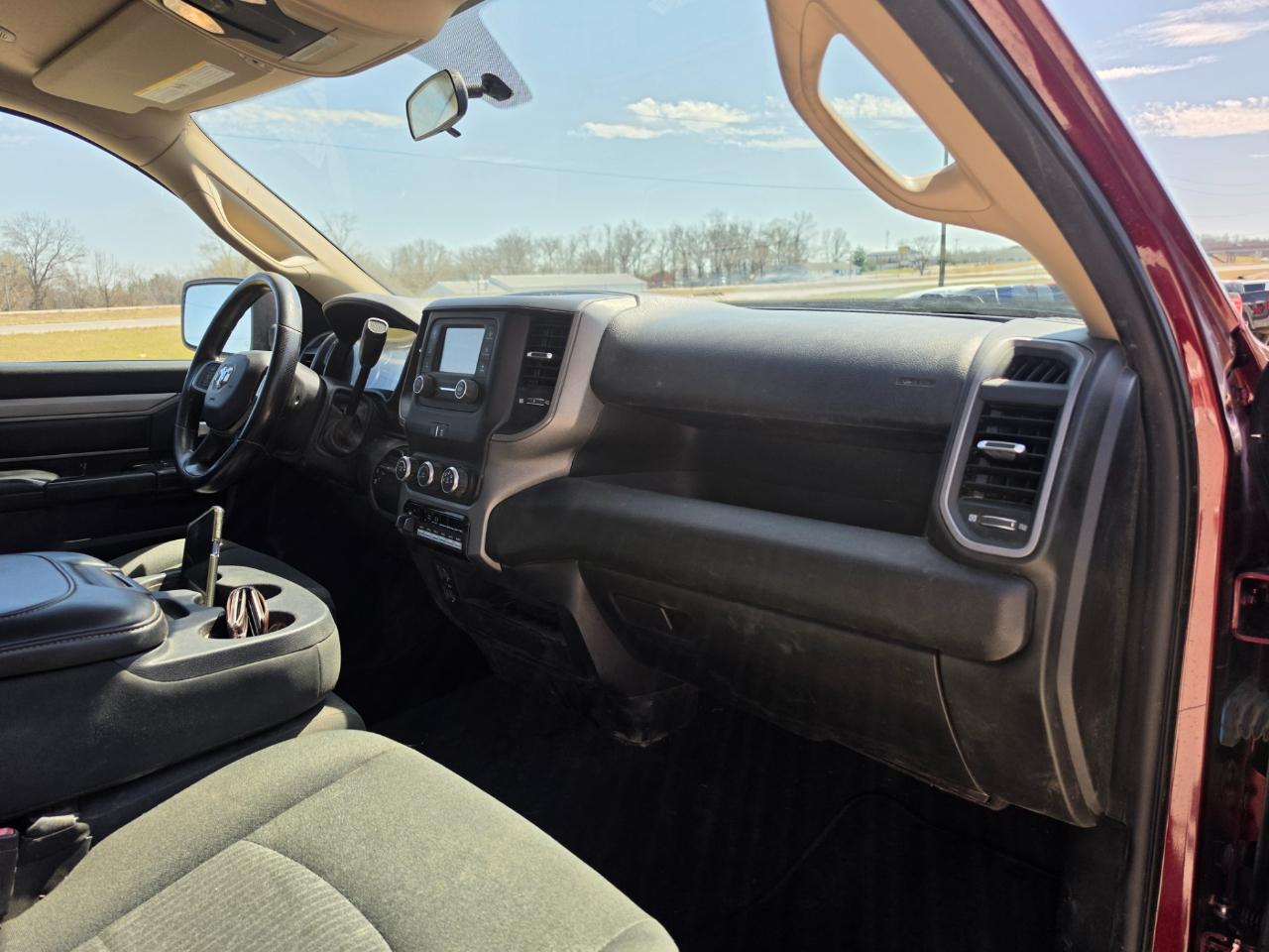 RAM 2500 4WD Reg Cab 140.5" Tradesman 2019