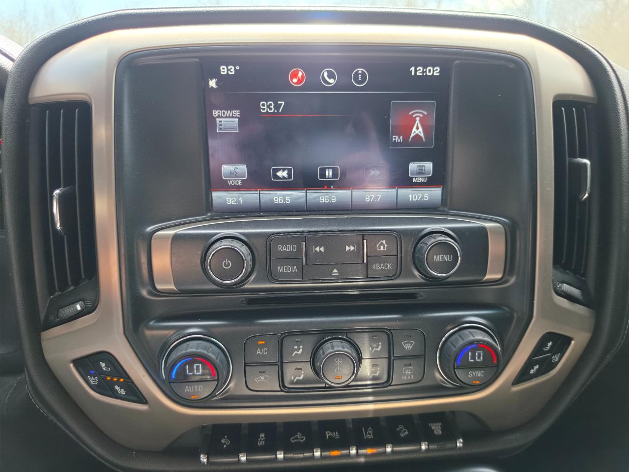 GMC Sierra 2500HD Denali Crew Cab 4WD 2015