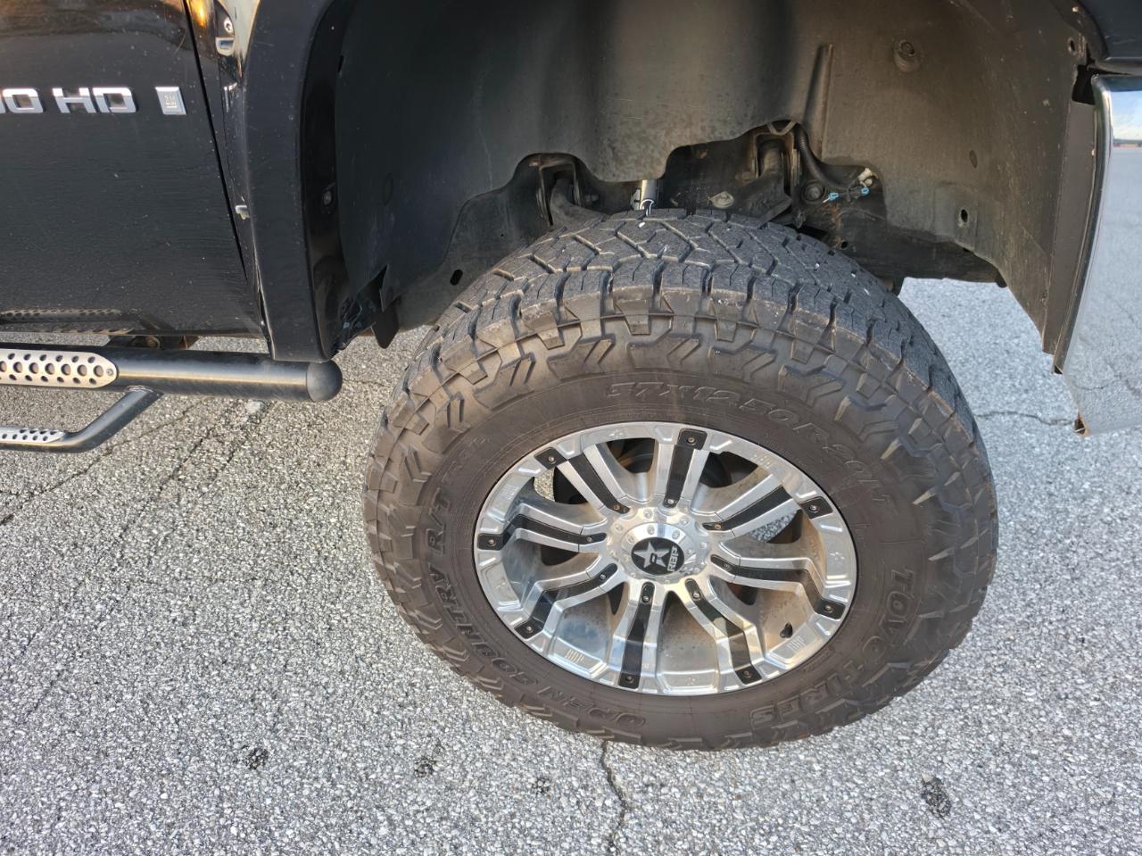 Chevrolet Silverado 2500HD LTZ Crew Cab 4WD 2009