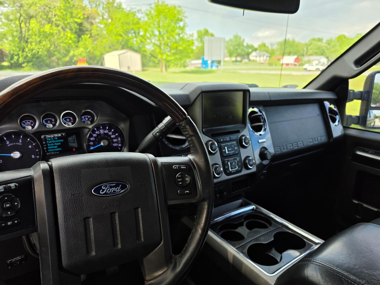 Ford F-250 SD Platinum Crew Cab 4WD 2013