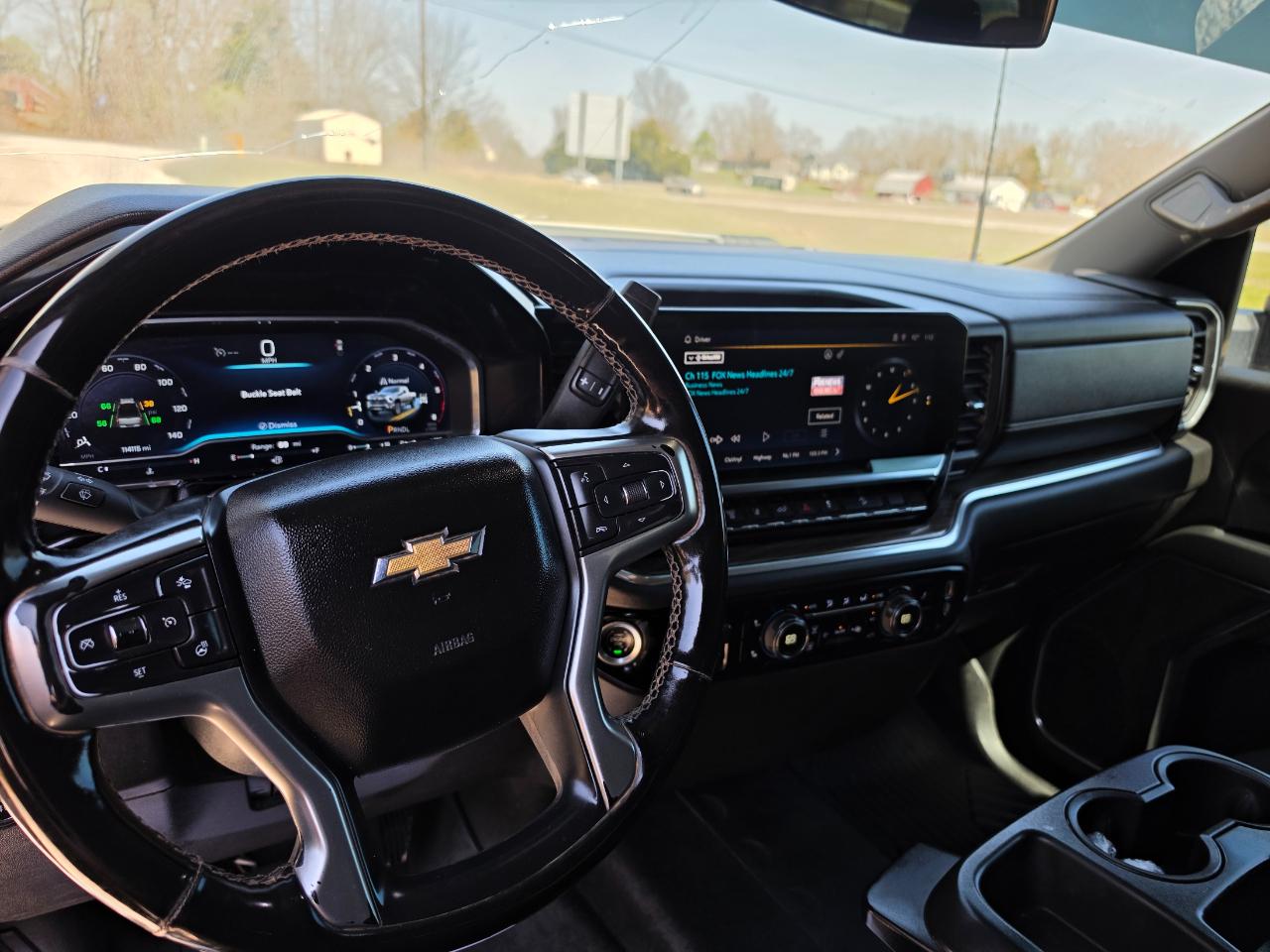 Chevrolet Silverado 2500HD LT Crew Cab 4WD 2024