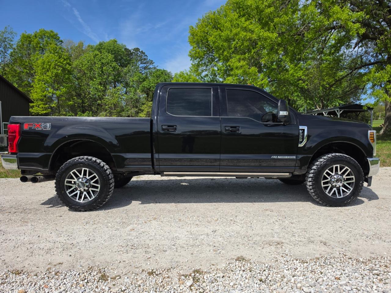 Ford F-350 SD Lariat Crew Cab 4WD 2019