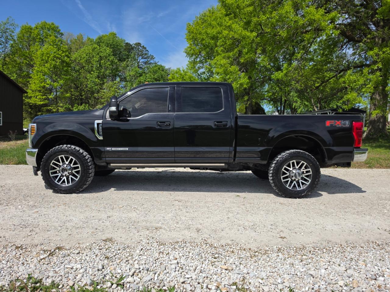 Ford F-350 SD Lariat Crew Cab 4WD 2019