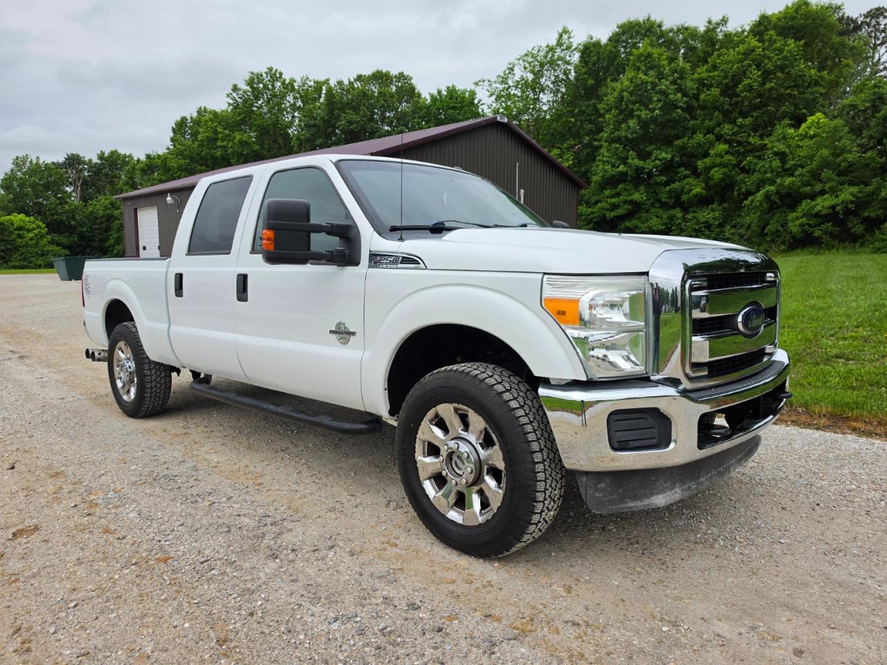 Ford F-250 SD XLT Crew Cab 4WD 2016