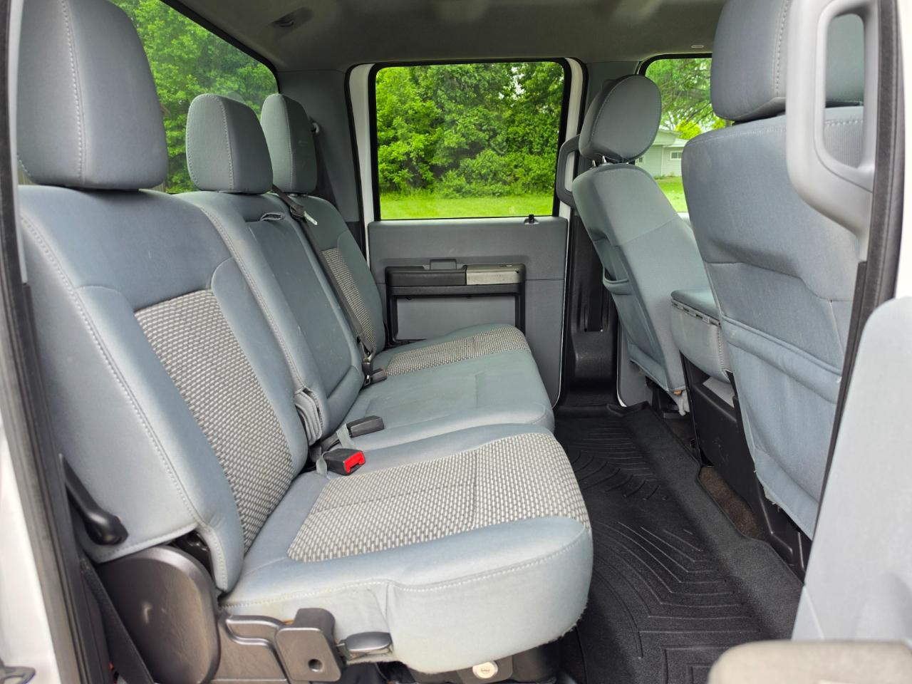 Ford F-250 SD XLT Crew Cab 4WD 2016