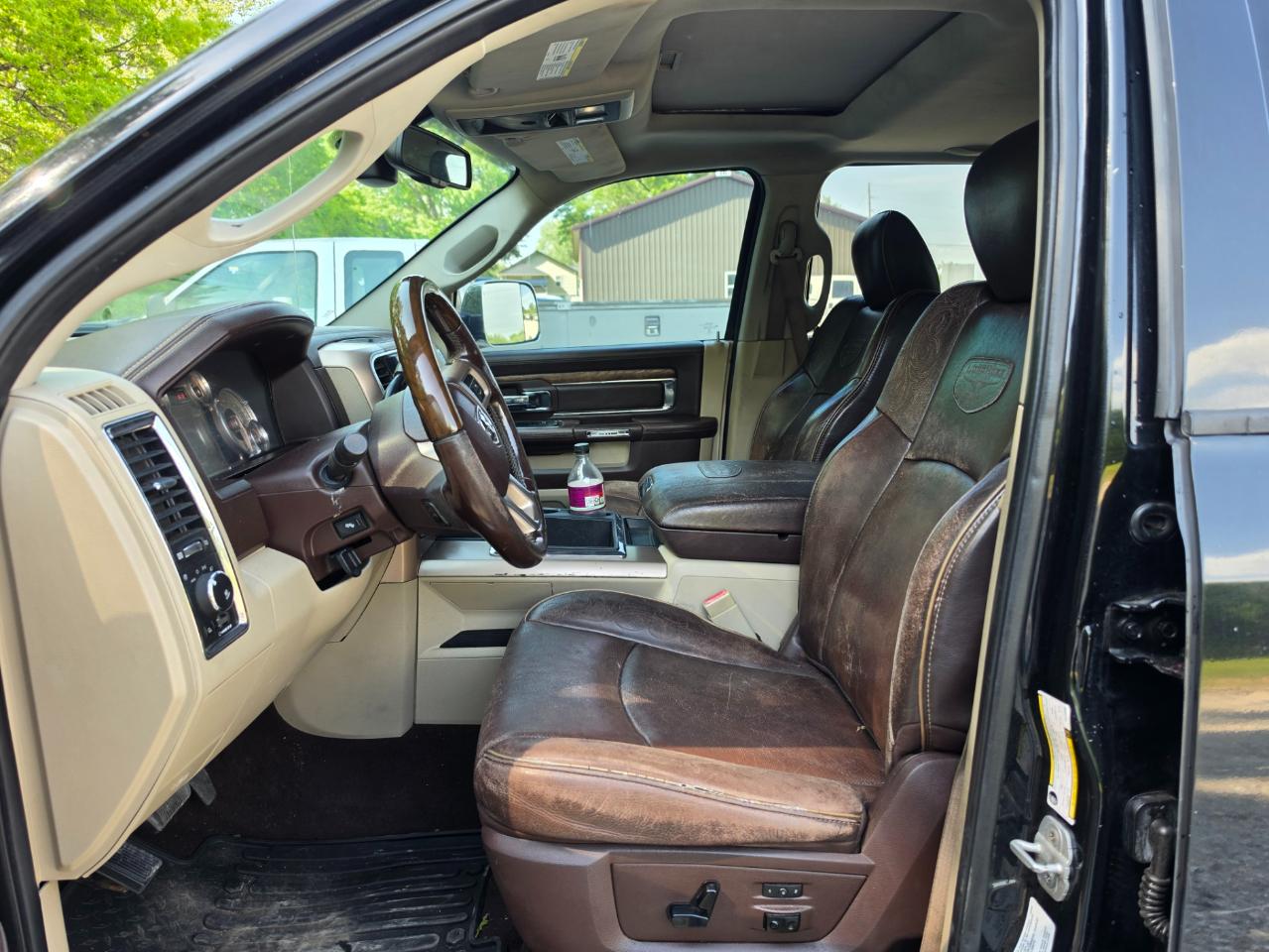 RAM 3500 Longhorn Mega Cab 4WD DRW 2014