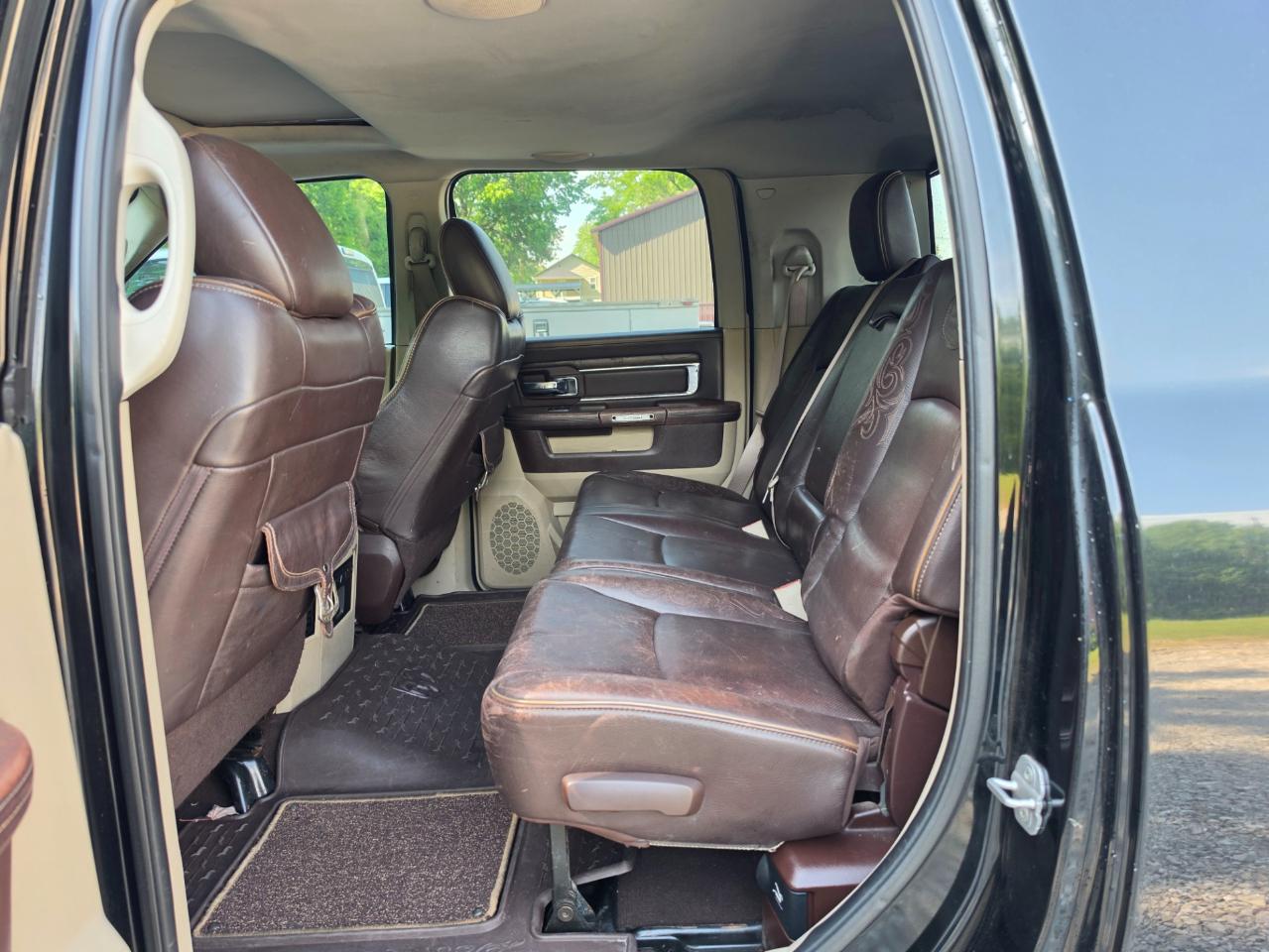 RAM 3500 Longhorn Mega Cab 4WD DRW 2014