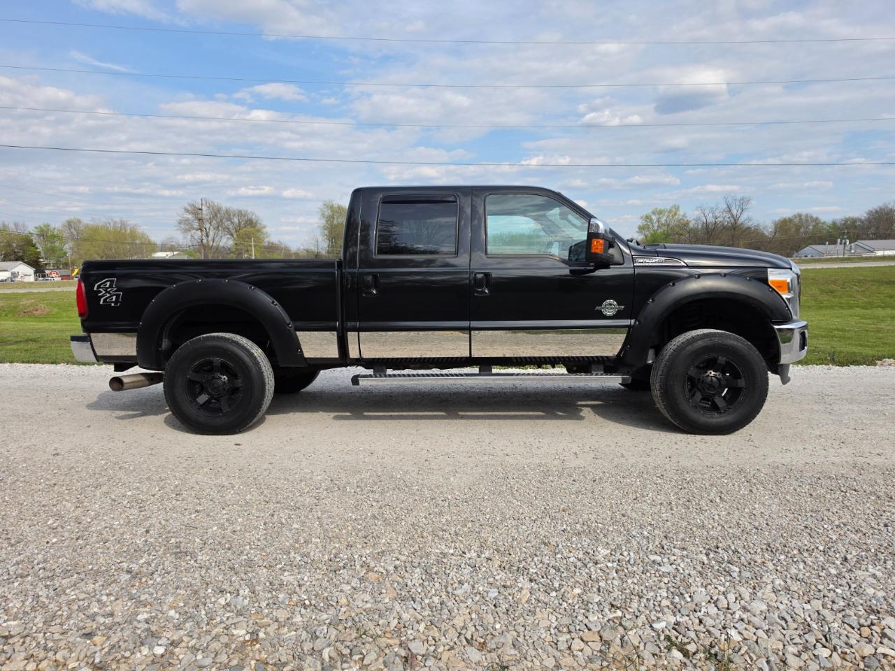 Ford F-250 SD Lariat Crew Cab 4WD 2015