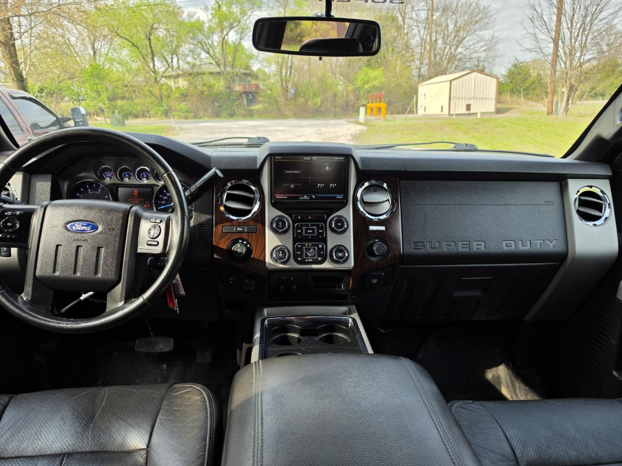 Ford F-250 SD Lariat Crew Cab 4WD 2015